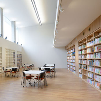学術情報センター